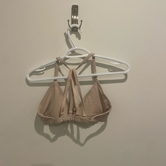 Gymshark minimal sports bra - Picture 2 of 2